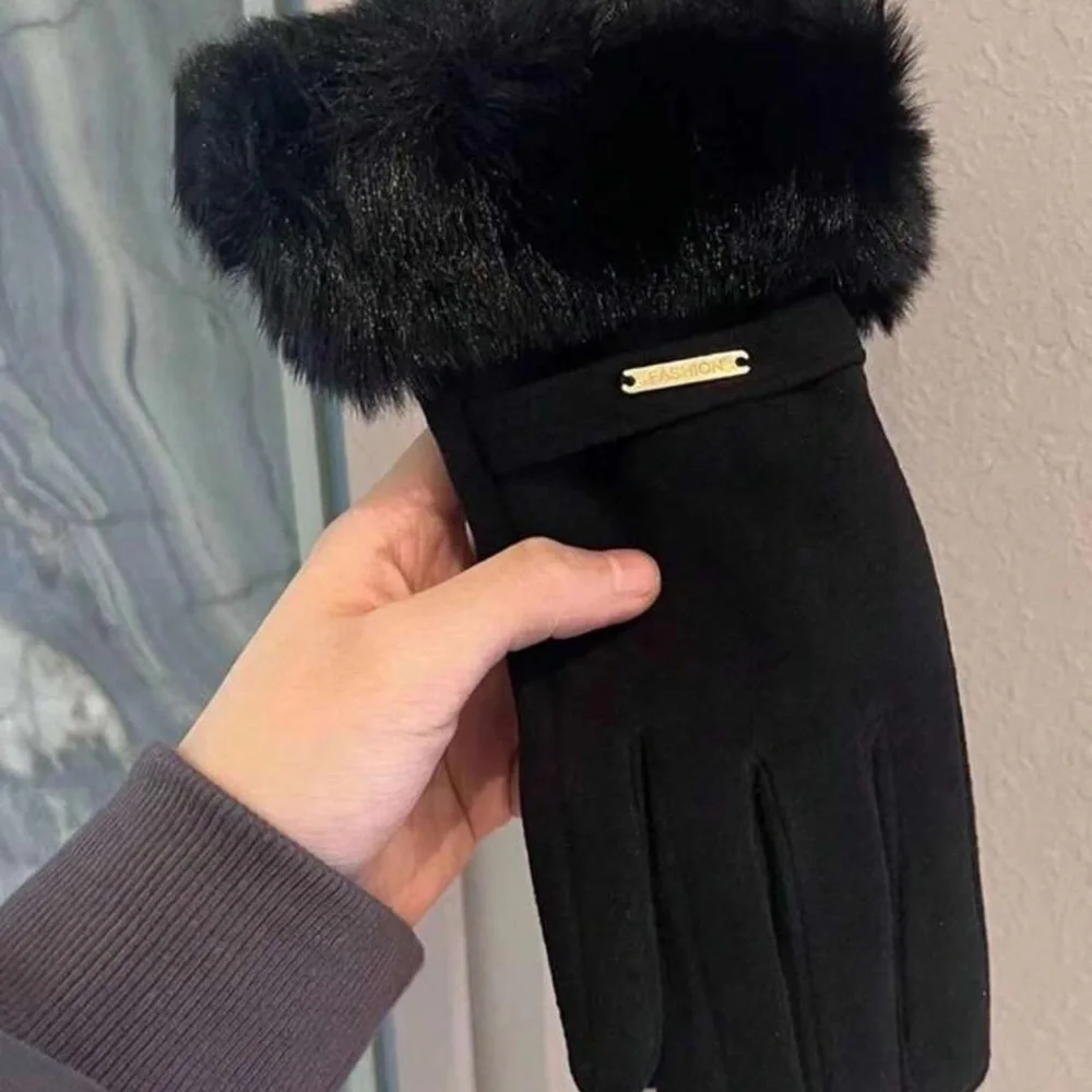 Vegan Fur Trim Cozy Warm Black Touch Screen Gloves